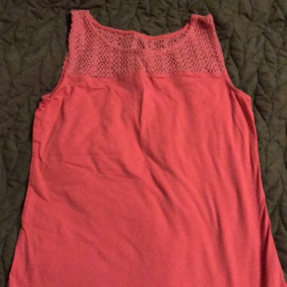 Pink tank - Picture 1 of 1